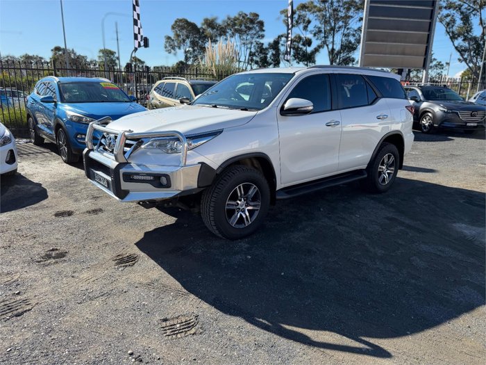 2015 TOYOTA FORTUNER GXL