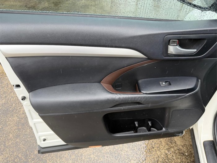 2014 TOYOTA KLUGER GXL (4x2)