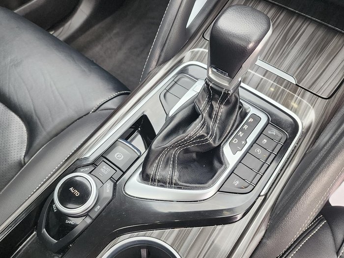 2023 LDV D90 Executive