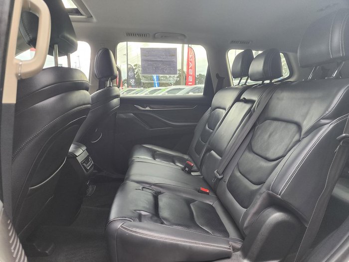 2023 LDV D90 Executive