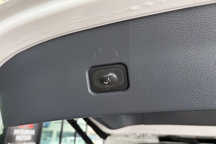 2018 Ford Everest Titanium