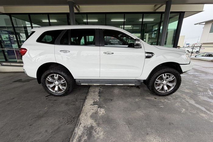 2018 Ford Everest Titanium