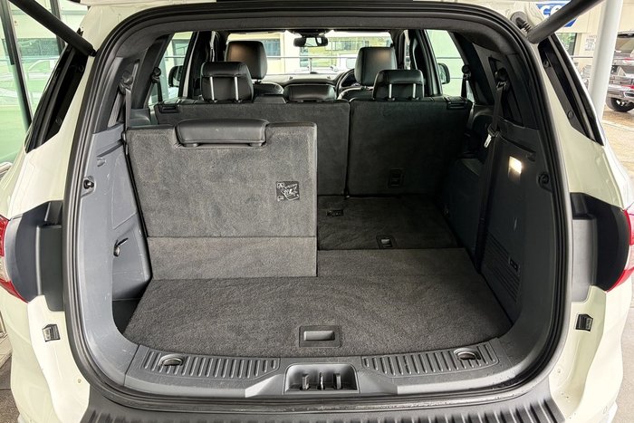 2018 Ford Everest Titanium