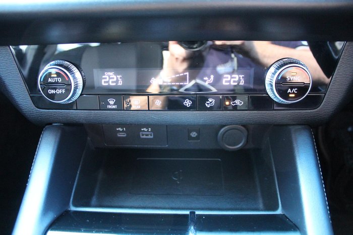 2022 Mitsubishi Outlander LS