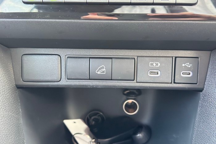 2025 Toyota Yaris Cross GX