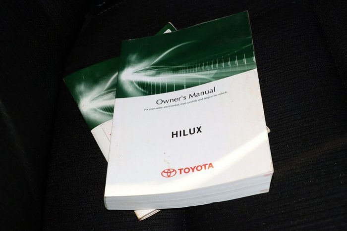 2019 Toyota Hilux SR
