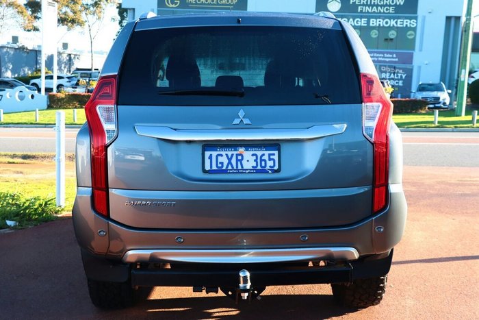 2019 Mitsubishi Pajero Sport GLX