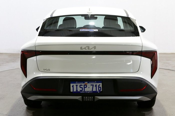 2025 Kia K4 S
