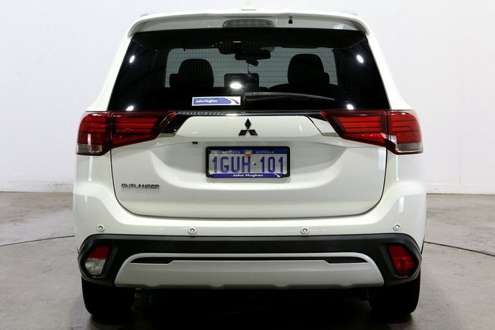 2019 Mitsubishi Outlander LS