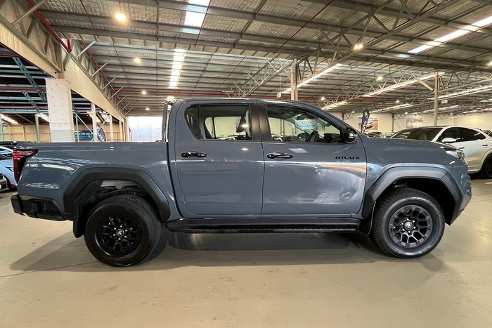 2026 Toyota Hilux SR 48V