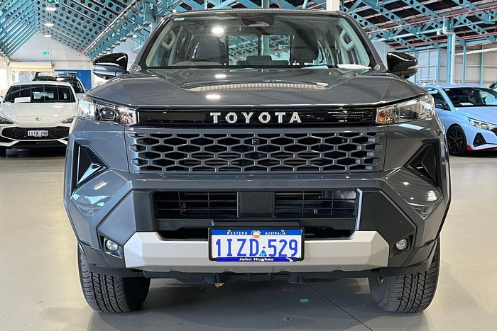 2026 Toyota Hilux SR 48V