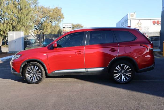 2018 Mitsubishi Outlander ES