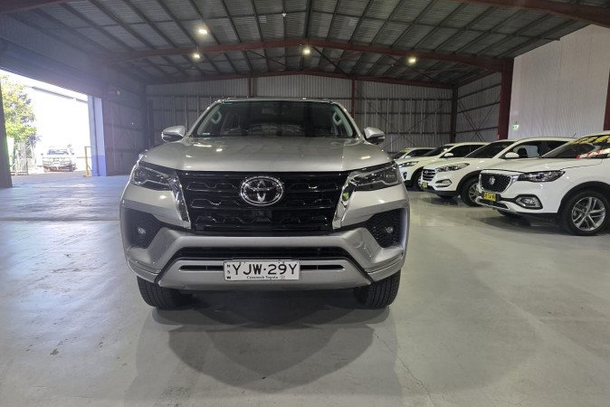 2022 TOYOTA FORTUNER