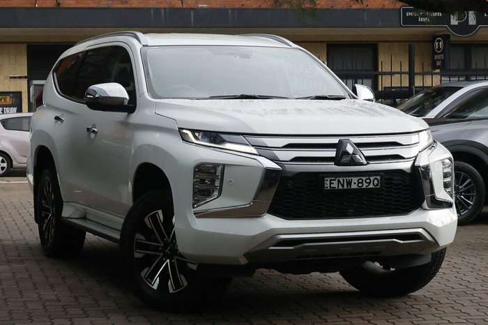 2021 Mitsubishi Pajero Sport