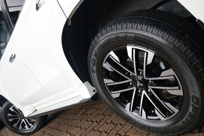 2021 Mitsubishi Pajero Sport Exceed