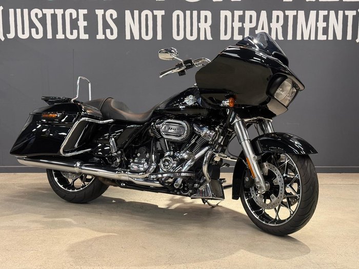 2022 Harley-Davidson Road Glide Special 114 (FLTRXS)