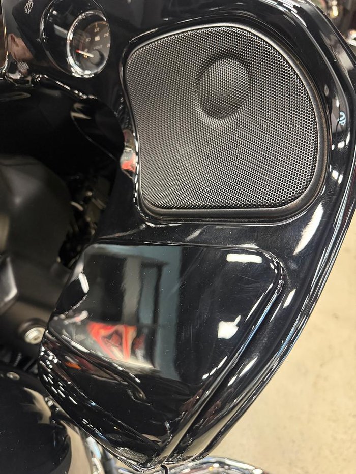 2022 Harley-Davidson Road Glide Special 114 (FLTRXS) Touring Black