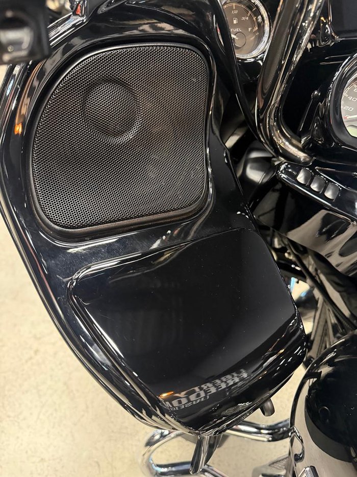 2022 Harley-Davidson Road Glide Special 114 (FLTRXS) Touring Black