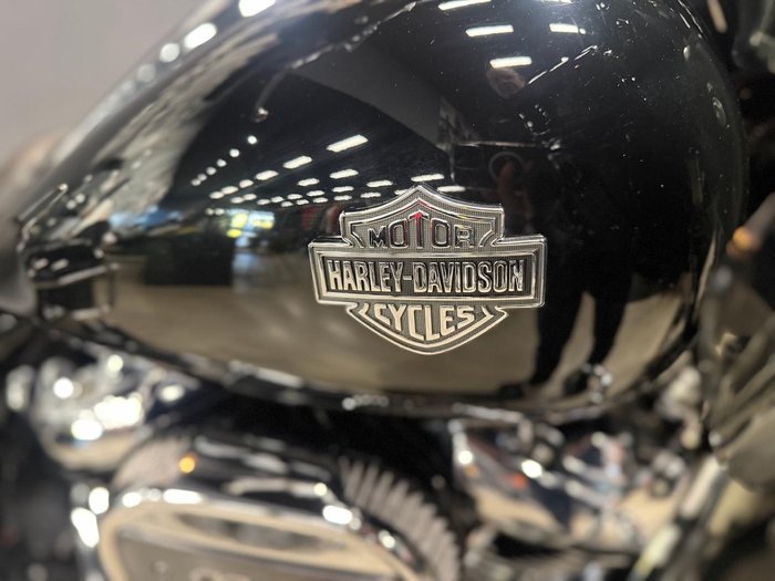 2022 Harley-Davidson Road Glide Special 114 (FLTRXS) Touring Black
