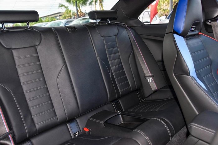 2023 BMW M2