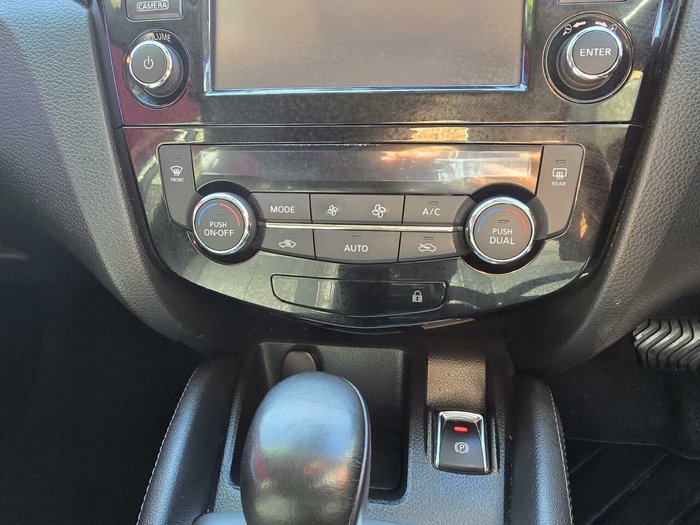 2015 Nissan QASHQAI Ti