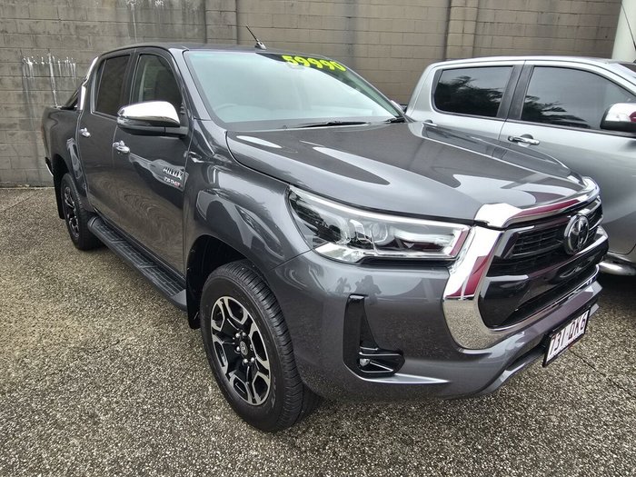 2021 Toyota Hilux SR5