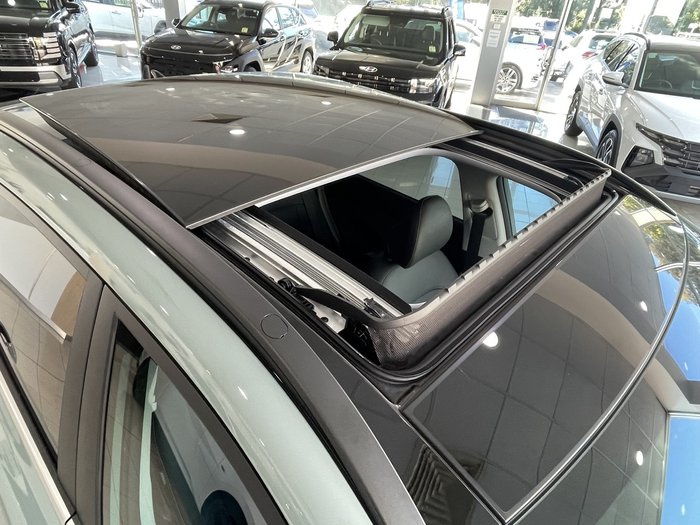 2025 Hyundai Kona Premium