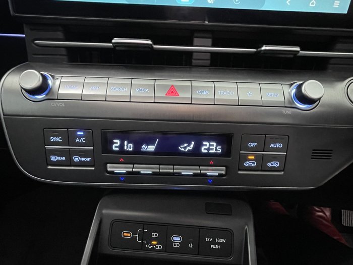 2025 Hyundai Kona Premium