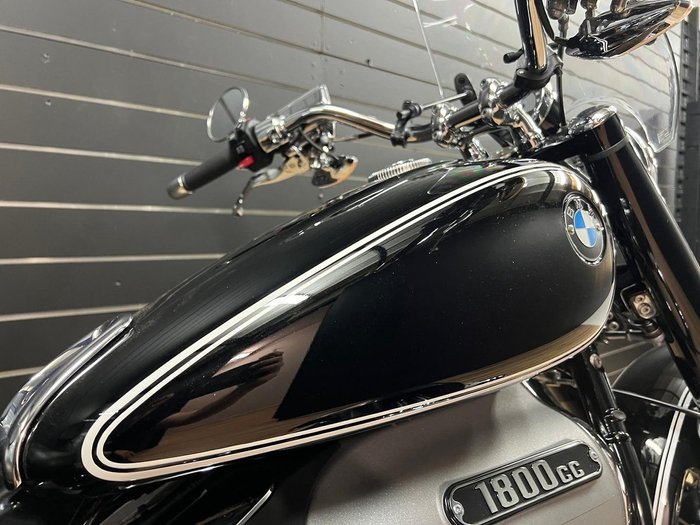 2020 BMW Motorrad R 18 Black
