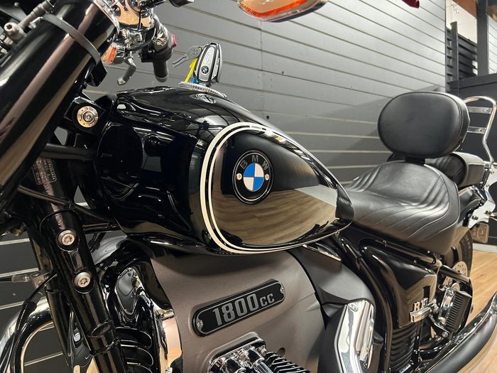 2020 BMW Motorrad R 18 Black