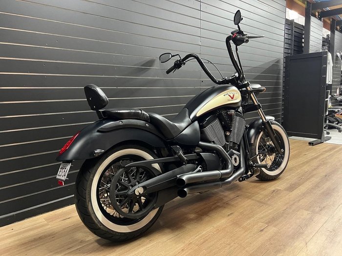 2012 VICTORY HIGHBALL Black