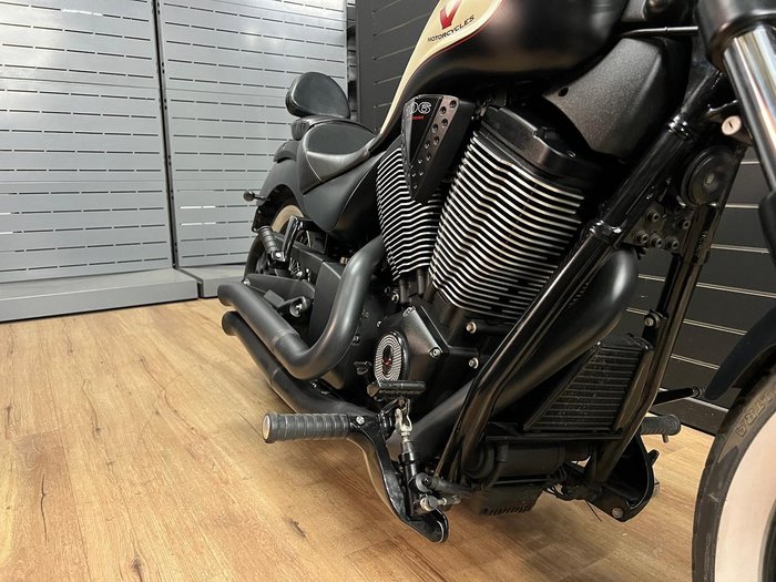 2012 VICTORY HIGHBALL Black