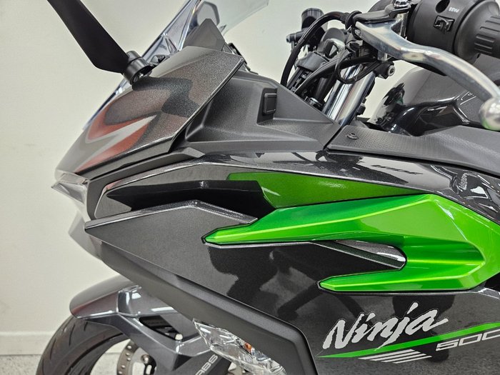 2025 Kawasaki NINJA 500 Black