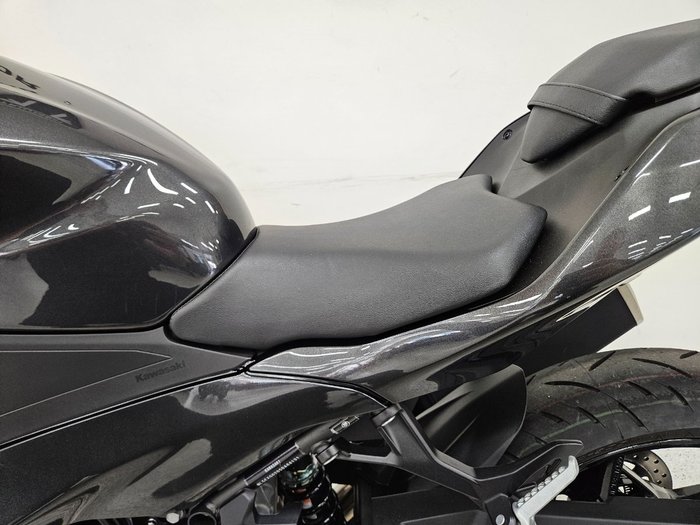 2025 Kawasaki NINJA 500 Black