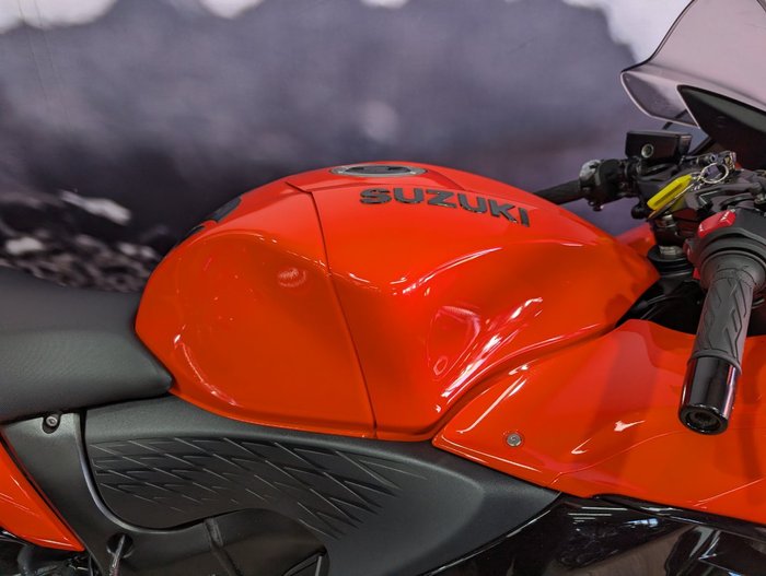 2024 Suzuki HAYABUSA 25TH ANNI (GSX1300RR) ORANGE
