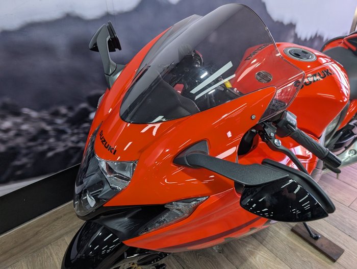 2024 Suzuki HAYABUSA 25TH ANNI (GSX1300RR) ORANGE