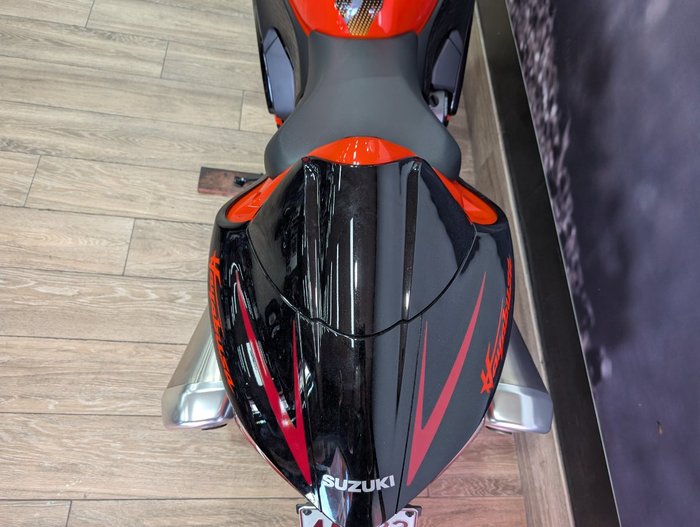 2024 Suzuki HAYABUSA 25TH ANNI (GSX1300RR) ORANGE