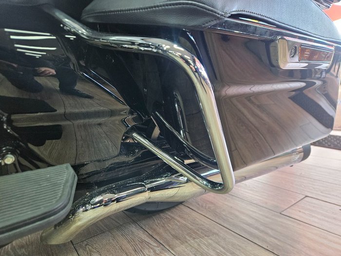 2021 HARLEY-DAVIDSON FLHTK ULTRA LIMITED Black