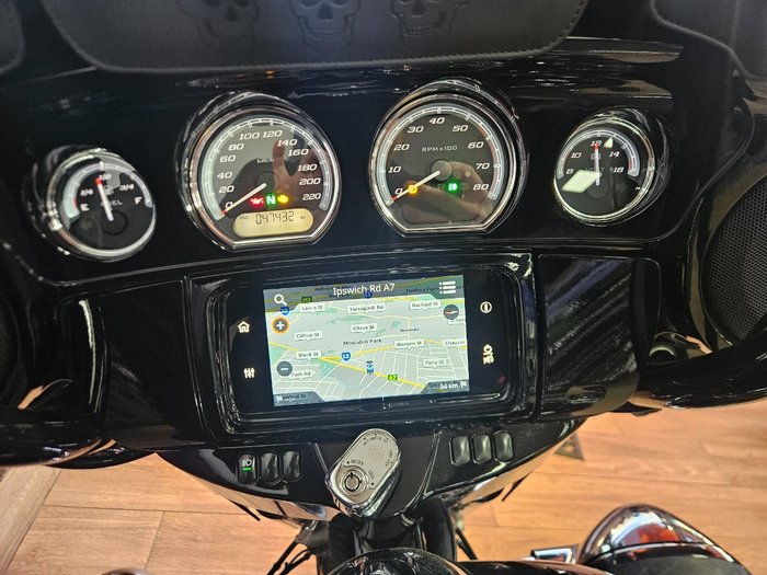 2021 HARLEY-DAVIDSON FLHTK ULTRA LIMITED Black