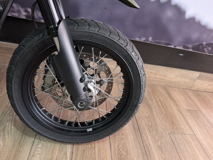 2015 DUCATI SCRAMBLER URBAN ENDURO GREEN