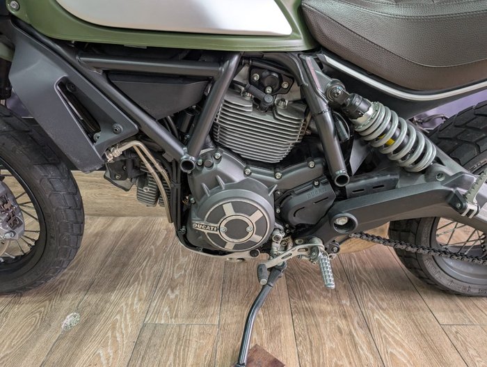 2015 DUCATI SCRAMBLER URBAN ENDURO GREEN