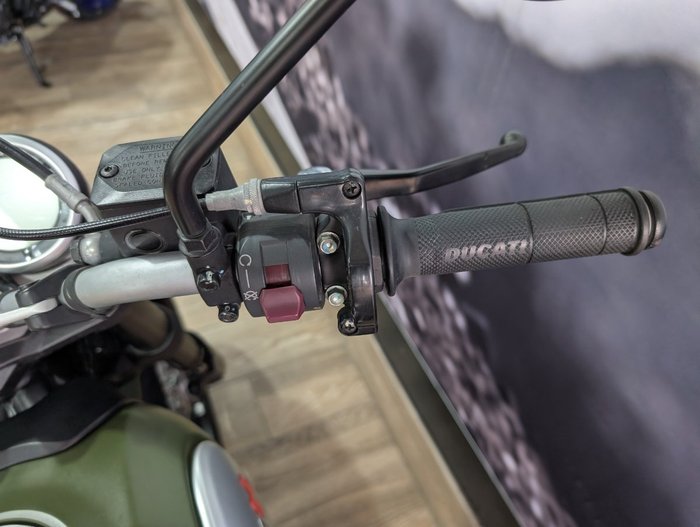 2015 DUCATI SCRAMBLER URBAN ENDURO GREEN