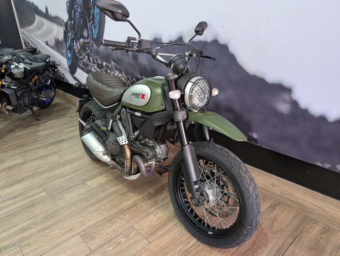 2015 DUCATI SCRAMBLER URBAN ENDURO GREEN