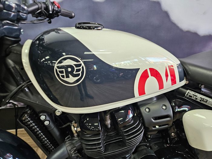 2024 ROYAL ENFIELD (SEE ALSO ENFIEL SHOTGUN 650 WHITE