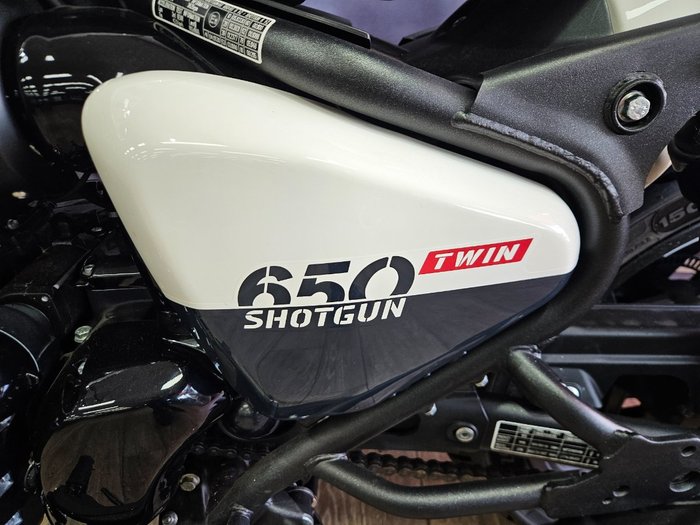 2024 ROYAL ENFIELD (SEE ALSO ENFIEL SHOTGUN 650 WHITE