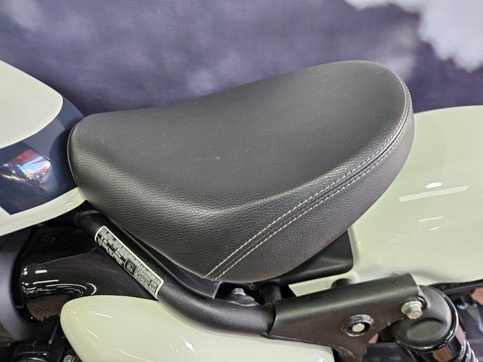 2024 ROYAL ENFIELD (SEE ALSO ENFIEL SHOTGUN 650 WHITE