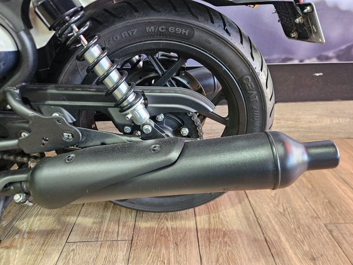2024 ROYAL ENFIELD (SEE ALSO ENFIEL SHOTGUN 650 WHITE