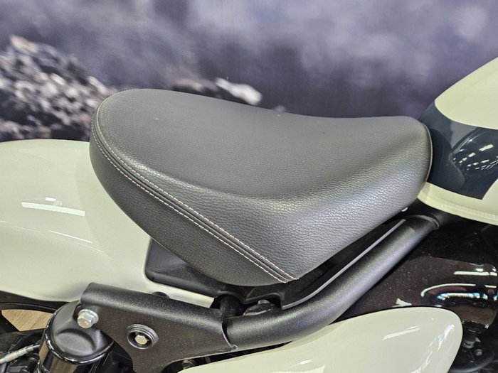 2024 ROYAL ENFIELD (SEE ALSO ENFIEL SHOTGUN 650 WHITE