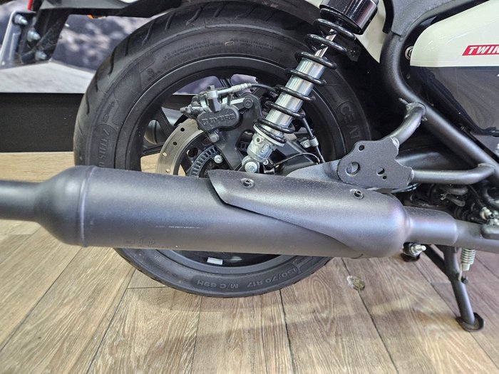 2024 ROYAL ENFIELD (SEE ALSO ENFIEL SHOTGUN 650 WHITE