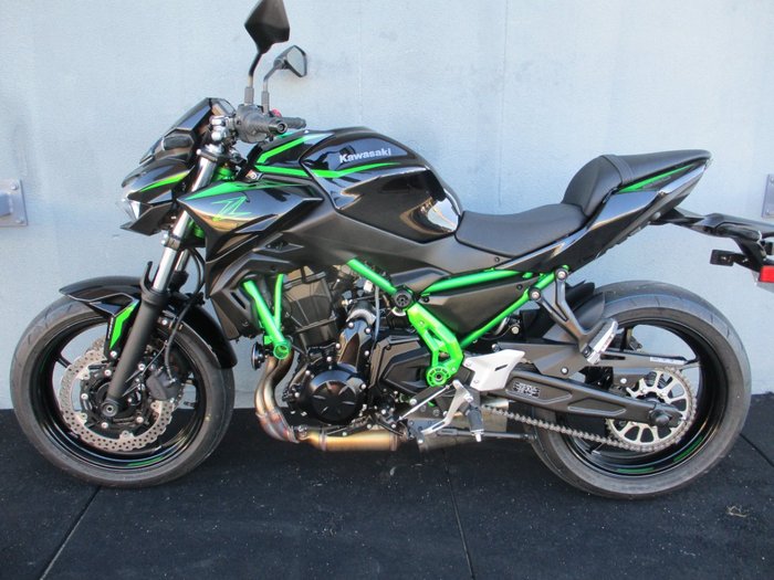 2025 Kawasaki Z650L (LAMS) Black